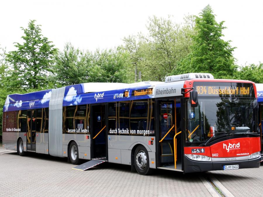  Solaris Urbino 18 Hybrid 2008 года  (фото 7 из 12)